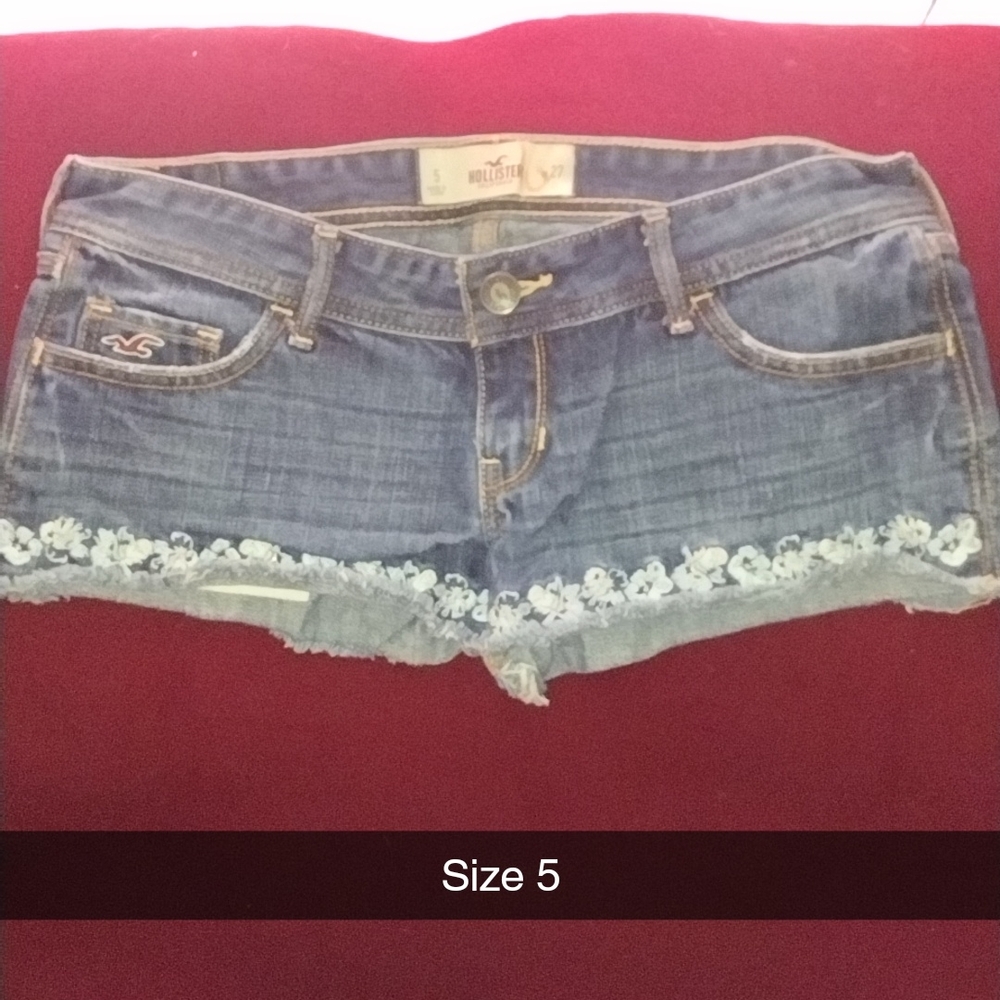 Hollister Women's Blue Denim Shorts